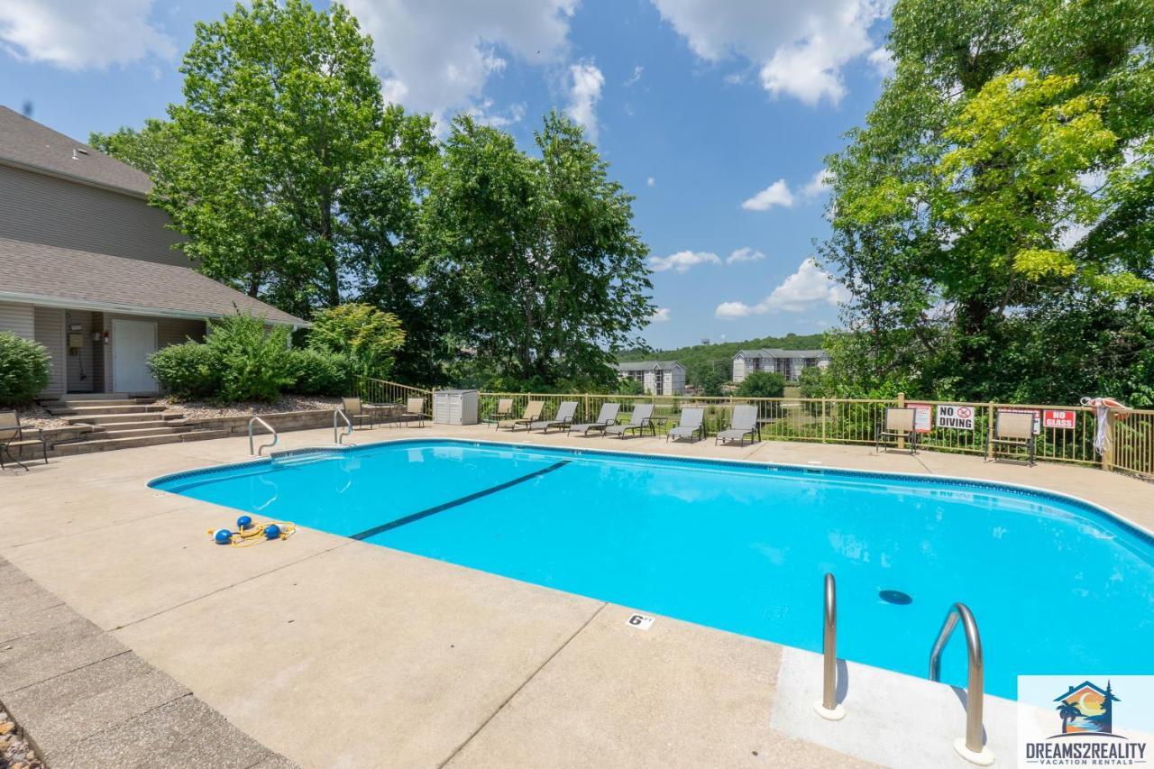 2Br Walk-In Condo - Near The 76 Strip - Pool - Free Tickets Included - Cla-8 Branson Bagian luar foto